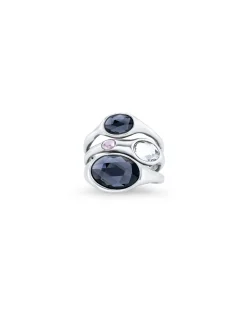 Anillo bañado en plata de ley con cristales de distinto tamaño