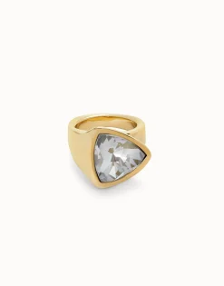 Anillo en forma triangular bañado en oro 18k con cristal multicolor