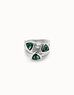 Anillo triangular bañado en plata de ley cristales verdes