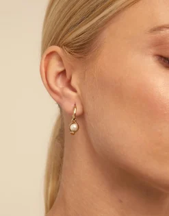 Charm de piercing bañado en oro de 18k de círculo y perla