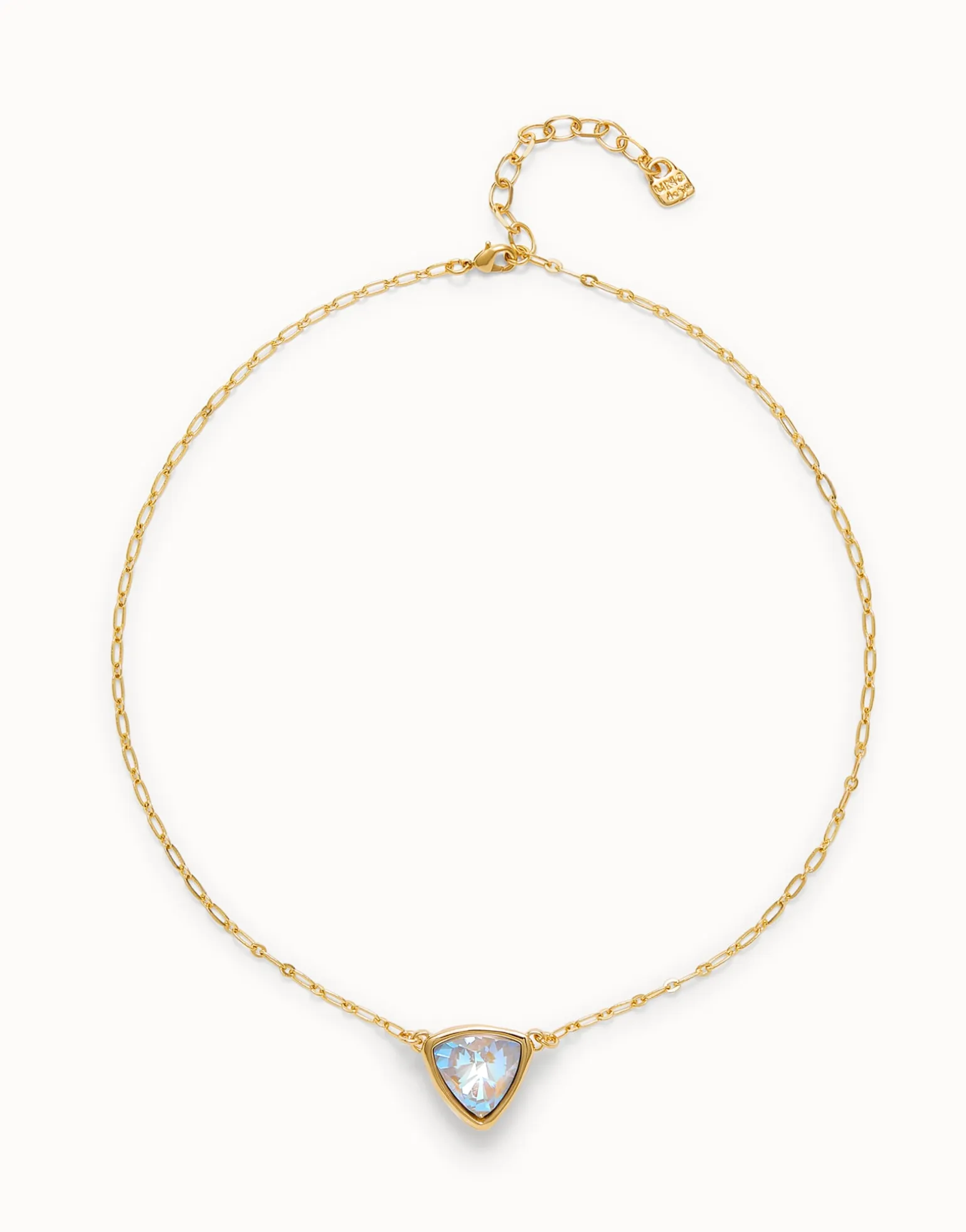 Colgante bañado en oro 18k de eslabones con triangulo y cristal multicolor