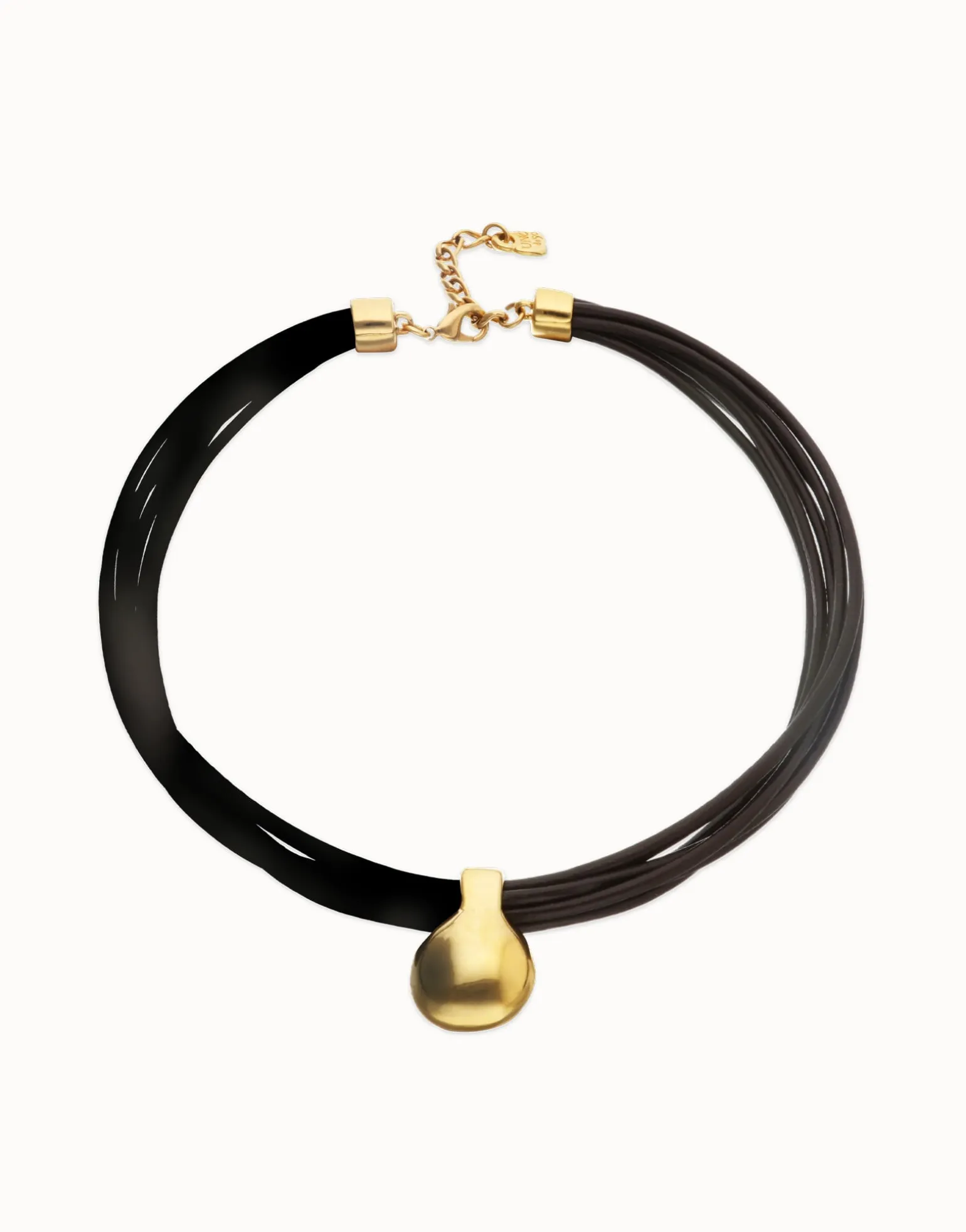 Collar de cuero con esfera grande bañada en oro 18k