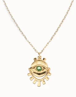 Collar largo bañado en oro 18k con detalle de ojo y cristal facetado verde