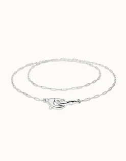 Collar largo bañado en plata con mosquetón entrelazado