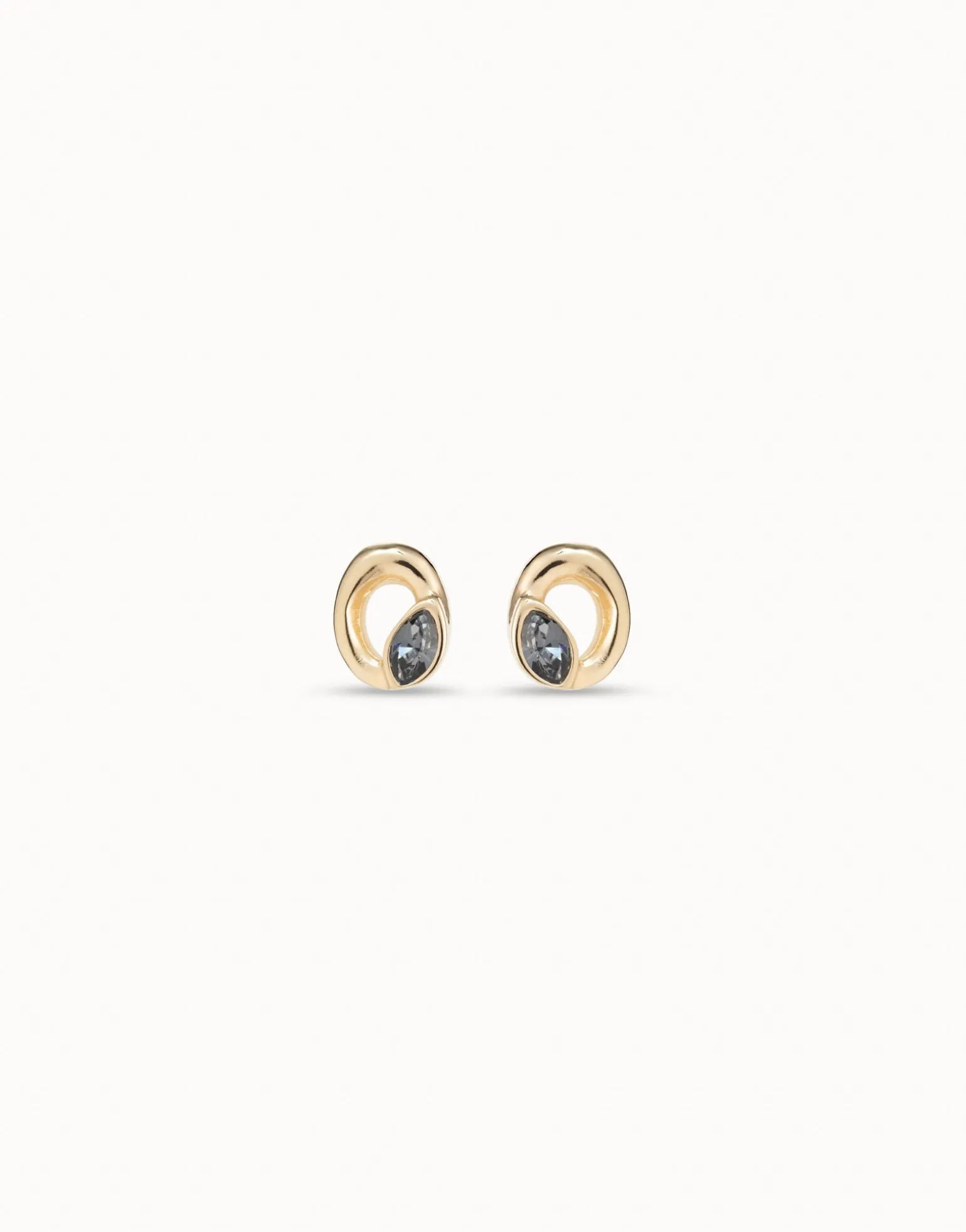 Pendientes stud de oro con forma de óvalo y cristal color gris claro