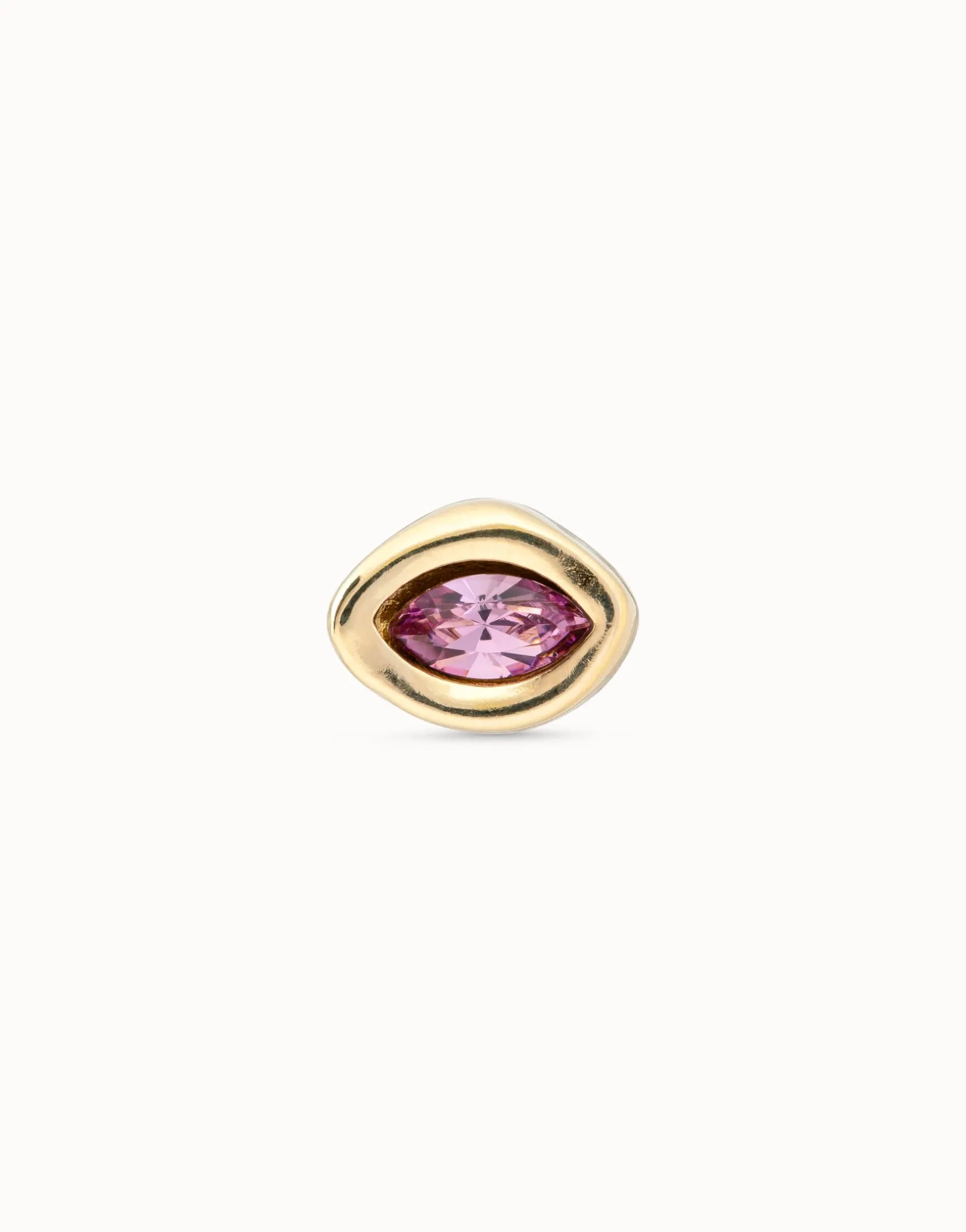Piercing bañado en oro de 18k y un cristal morado