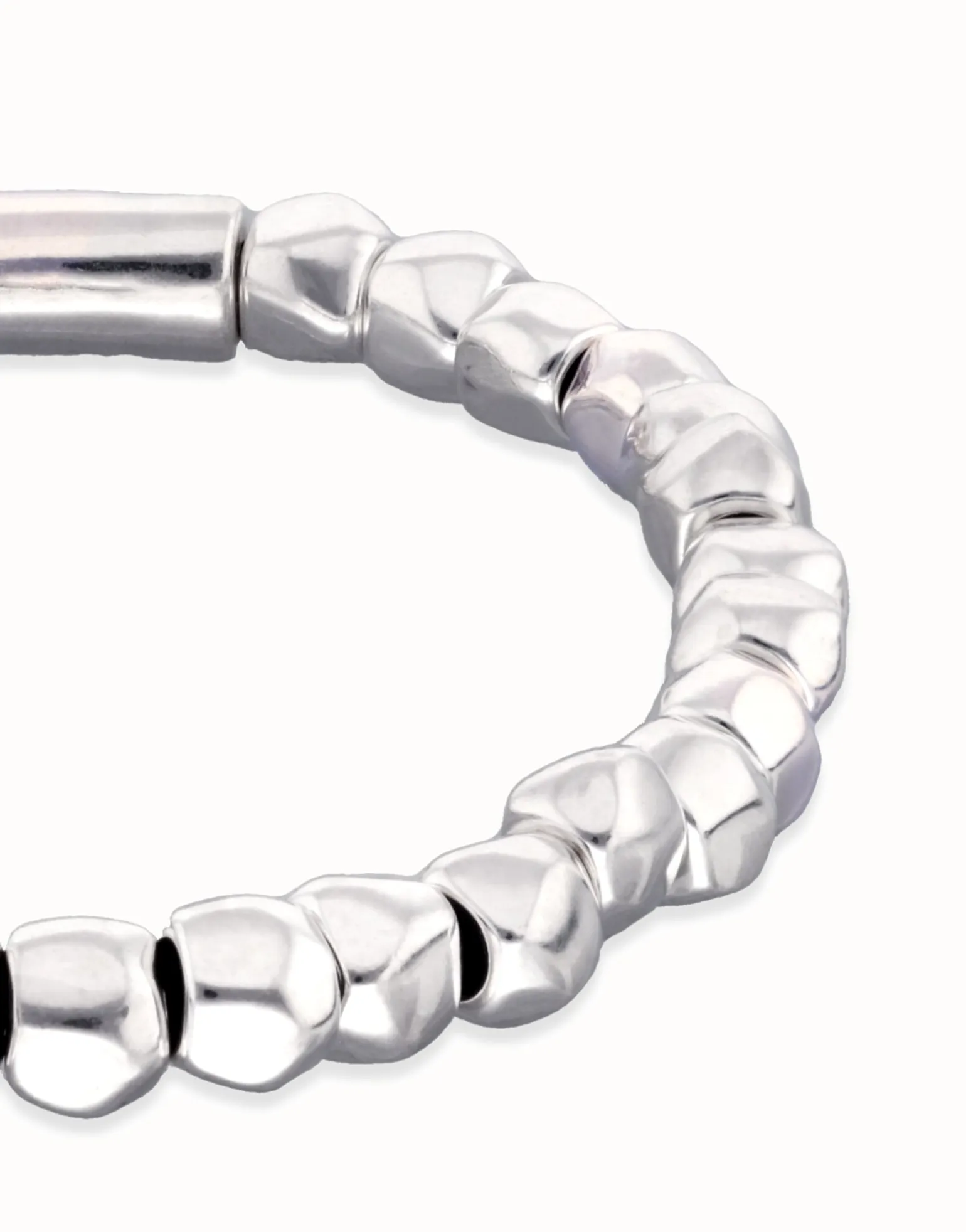 Pulsera elástica con cuentas bañadas en plata