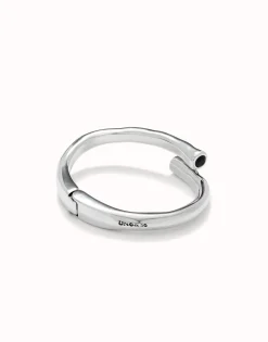 Pulsera rigida bañada en plata de ley y cristal negro en extremos